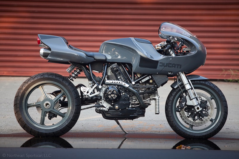 Мотоцикл Ducati MH900e Evoluzione