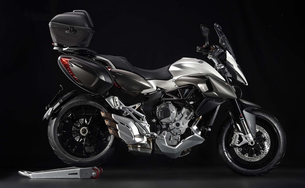 Новый мотоцикл MV Agusta Stradale 800 (фото)