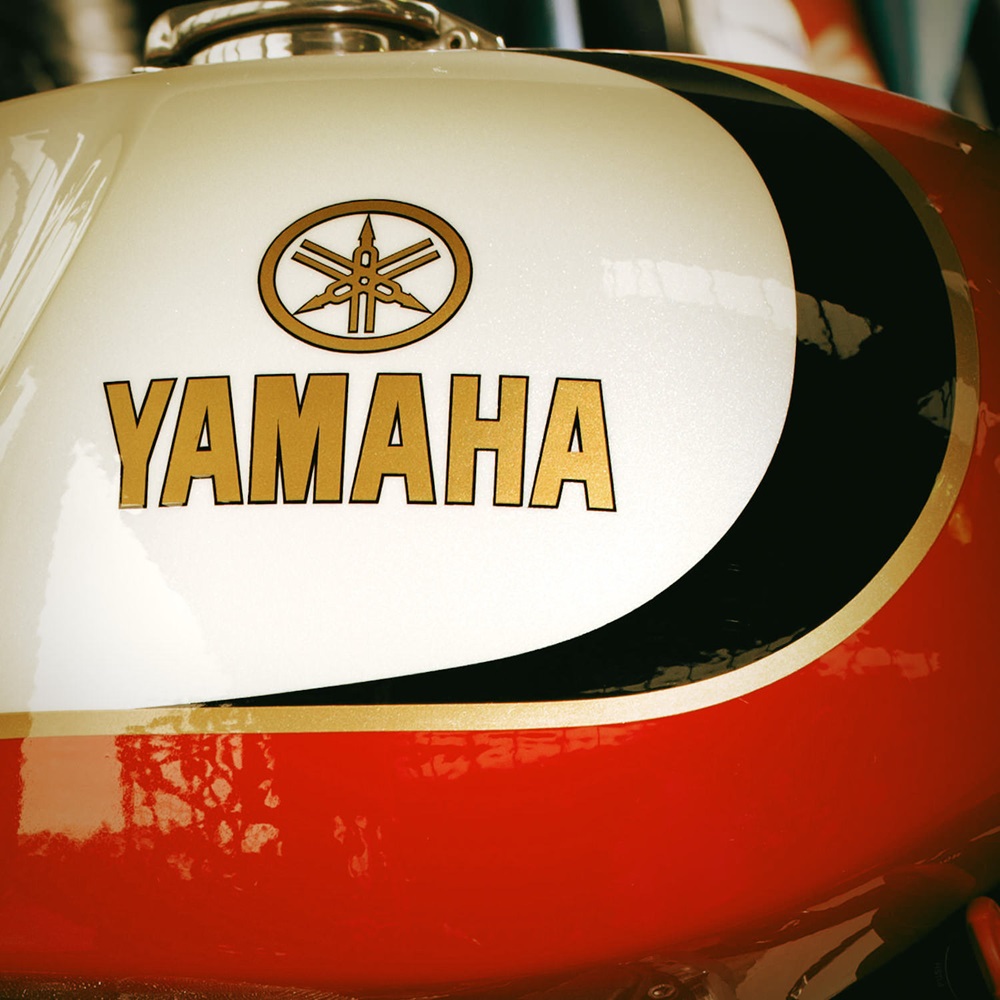Кафе рейсер Yamaha XV950