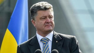 Порошенко присвоит звания Героя Украины бойцам "Небесной сотни"
