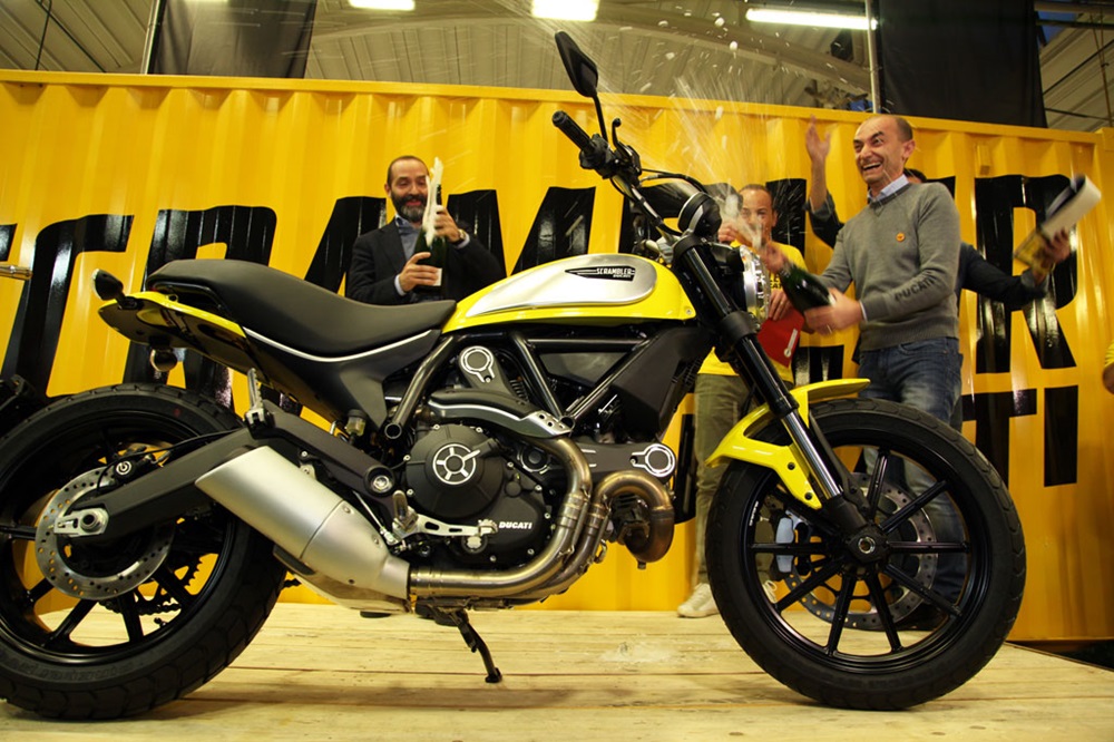 Компания Ducati отпраздновала выпуск первого мотоцикла Ducati Scrambler 2015