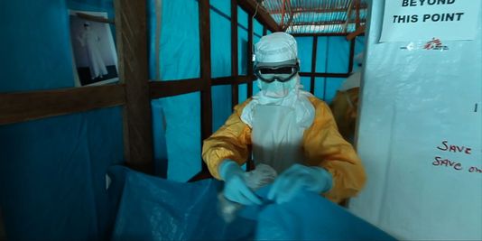 Liberia, ärzte bereiten sich auf die behandlung von patienten infiziert durch das Ebola-virus, den 30. juli.