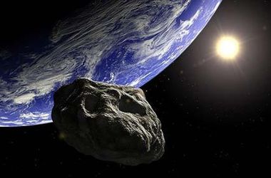 Огромный астероид пролетит в опасной близости от Земли