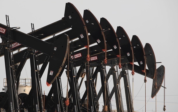 Добыча нефти в России достигла нового рекорда с советских времен