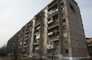 Боевики "ДНР" превратили Углегорск в город-призрак (видео)