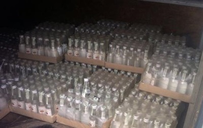 В Мариуполе раскрыли деятельность подпольного спиртзавода
