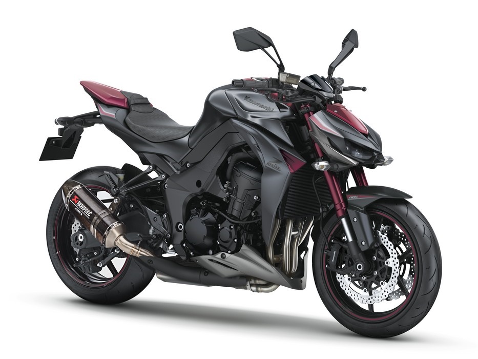 Мотоциклы Kawasaki Sugomi Edition 2016: Z800 и Z1000
