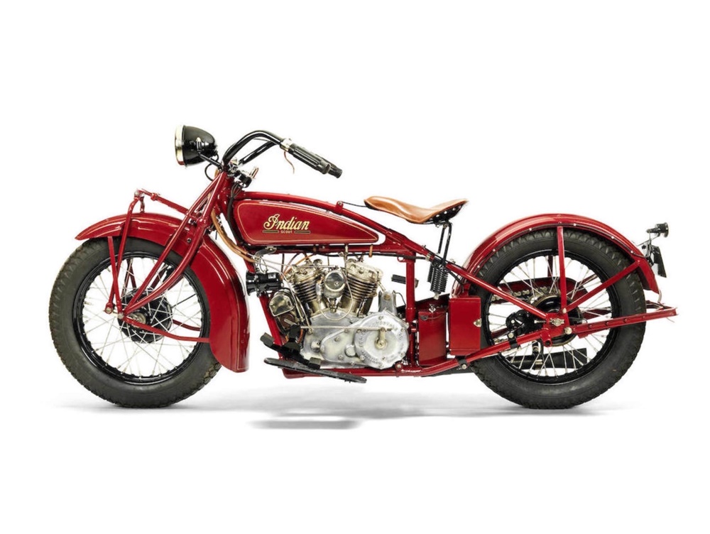 Старинный мотоцикл Indian 101 Scout 1928
